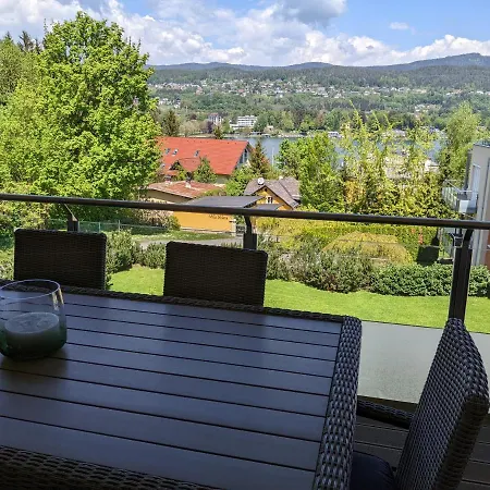 Vista Bahia, In Velden With Amazing Views And Access Appartement *
