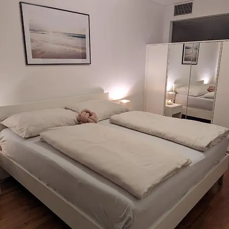 Daire Vista Bahia, In Velden With Amazing Views And Access *