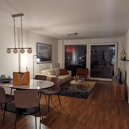 公寓 Vista Bahia, In Velden With Amazing Views And Access *